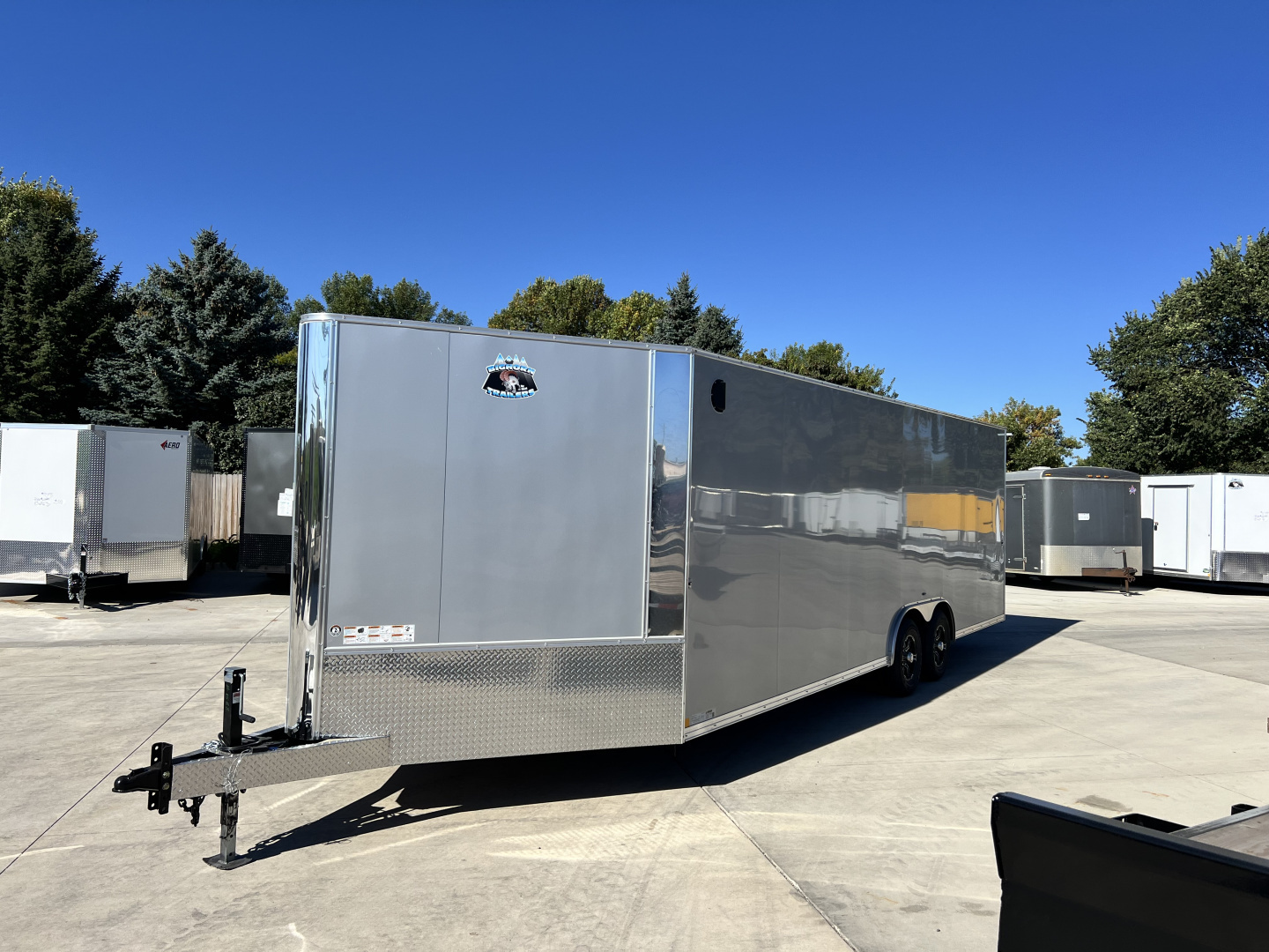 New NEW 2026 Bighorn R&M 8.5x24 +2V SUPERIOR QUALITY 14K Enclosed Cargo Dovetail Trailer Car Hauler