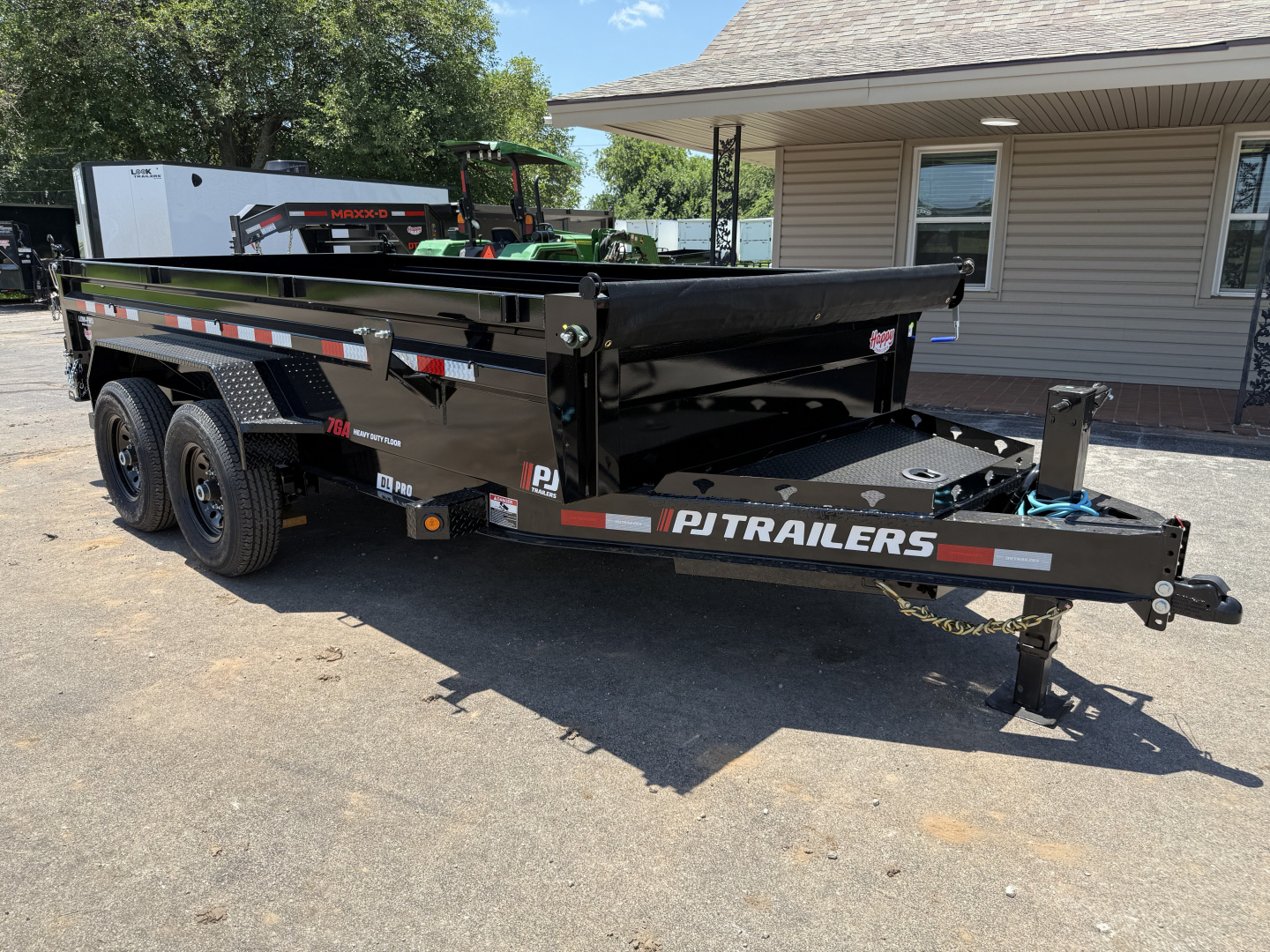 New 2026 PJ 83"x14' BP Tandem Axle Low Pro Dump w/ 24" Sides – DL