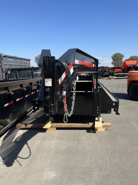 New 2026 MAXX-D YDB10240 Flatbed Trailer