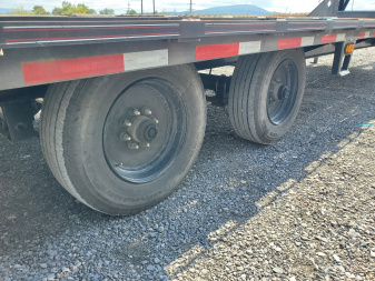 Used 2021 Diamond C Trailers FMAX210SS Flatbed Trailer / 25k GVWR / 102"x30'