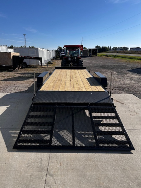 New 2026 H&H Trailers 82"X20' 7K CAR/UTILITY HAULER REAR LADDER STYLE GATE Car / Racing Trailer