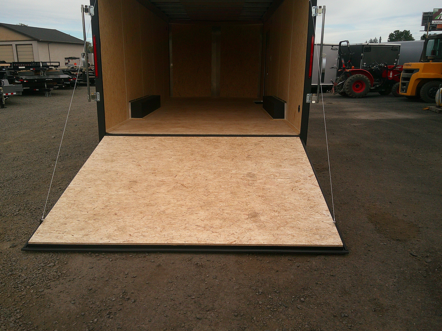 New 2026 Pace American 8.5x24 10K Cargo / Enclosed Trailer