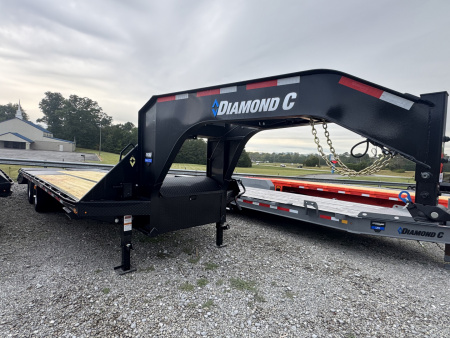 New 2026 Diamond C FMAX212 GOOSENECK TRAILER 20+5 MAX RAMPS 14 PLY TIRES