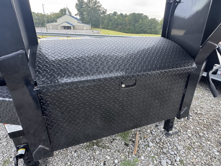 New 2026 Diamond C FMAX212 GOOSENECK TRAILER 20+5 MAX RAMPS 14 PLY TIRES