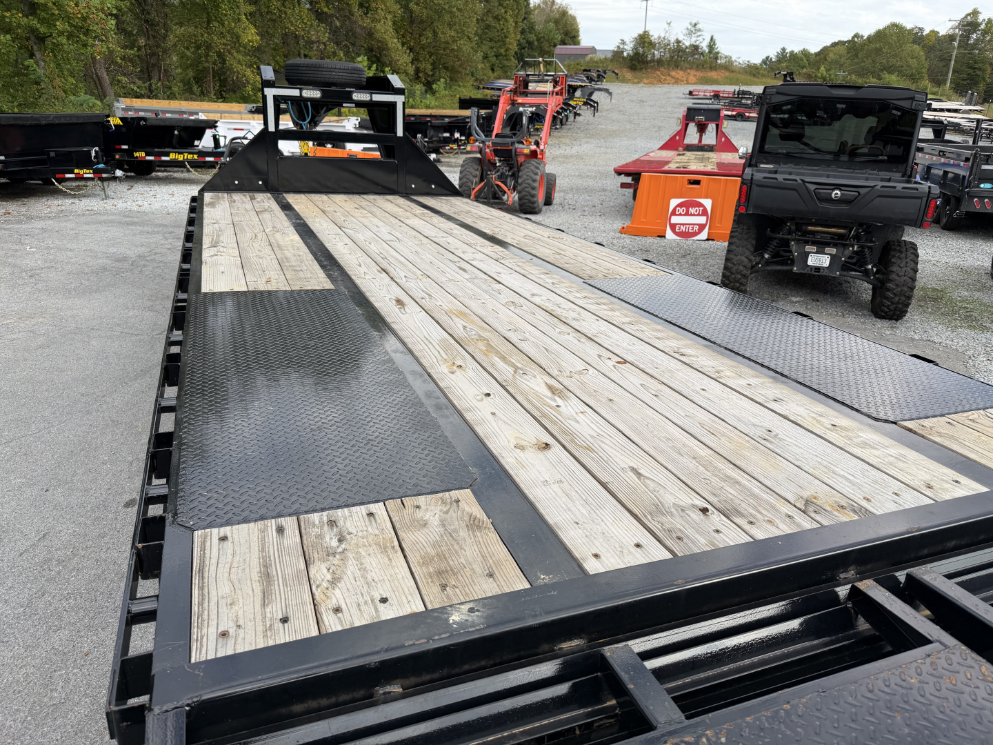 Used 2026 Big Tex Trailers 22GN GOOSENECK TRAILER 20+5 MEGA RAMPS