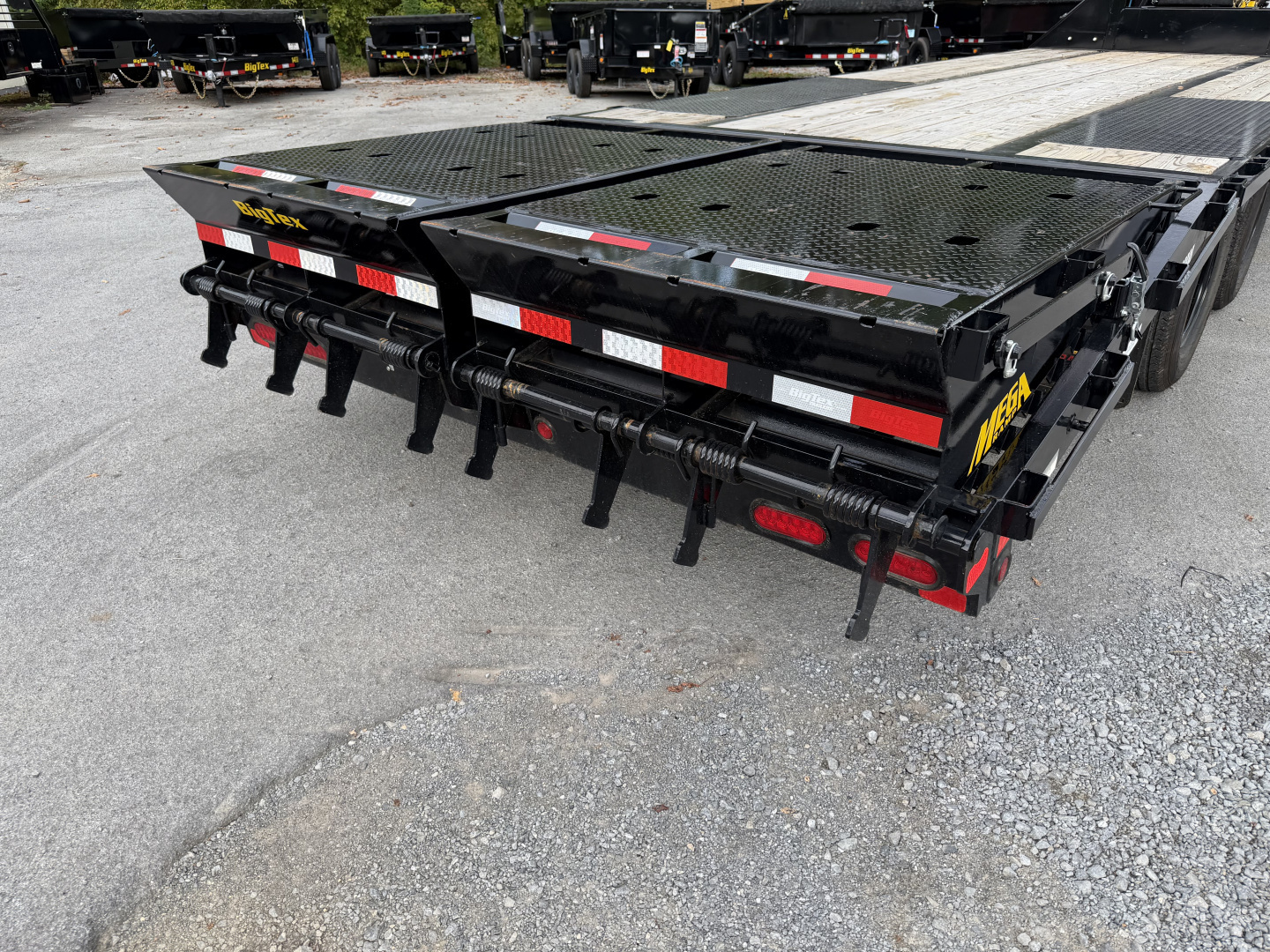 Used 2026 Big Tex Trailers 22GN GOOSENECK TRAILER 20+5 MEGA RAMPS