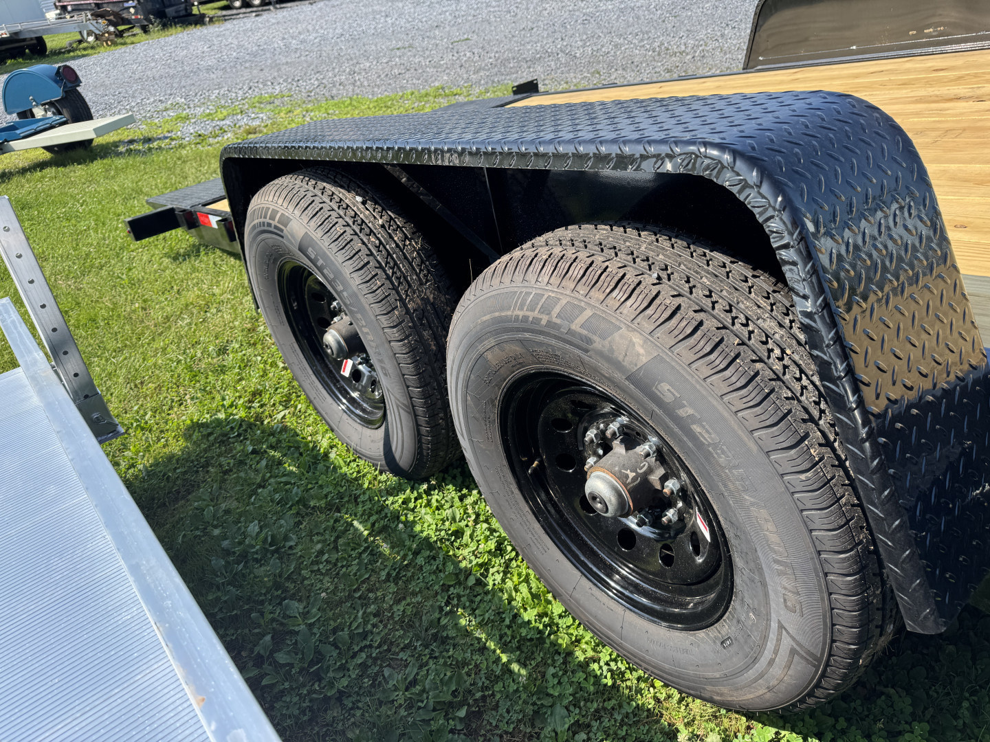 New 2026 Down 2 Earth Trailers DTE8222WCHT7B Power Tilt Equipment Trailer