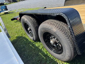 New 2026 Down 2 Earth Trailers DTE8222WCHT7B Power Tilt Equipment Trailer