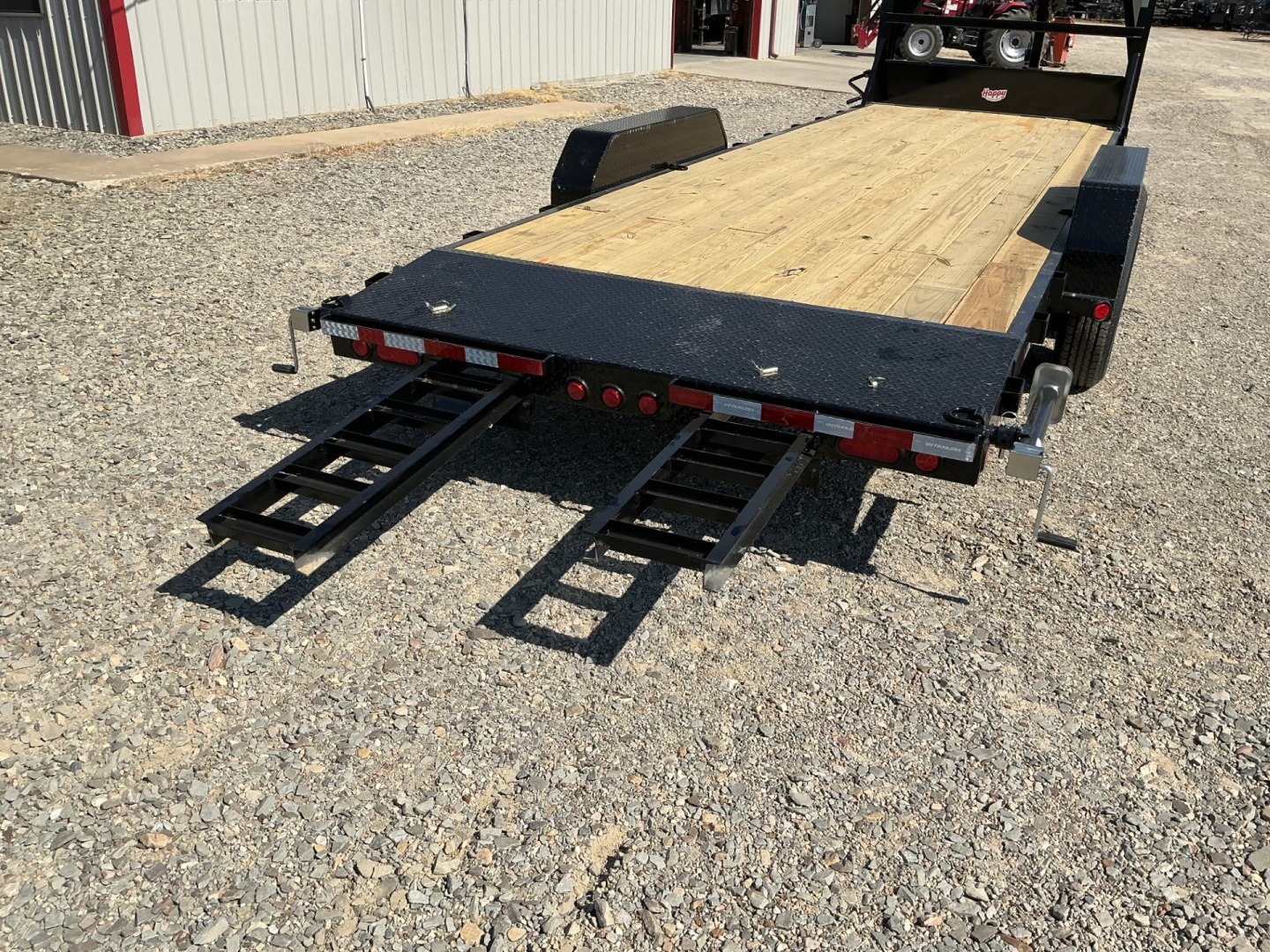 New 2026 PJ 83"x24' Gooseneck Channel Equipment Trailer – CC