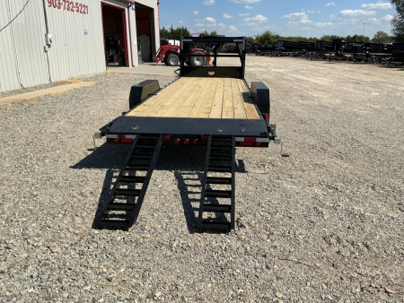 New 2026 PJ 83"x24' Gooseneck Channel Equipment Trailer – CC