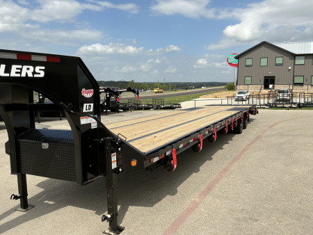 New 2026 PJ 102"x40' GN Low-Pro Air-Ride Flatbed w/ Duals - LD