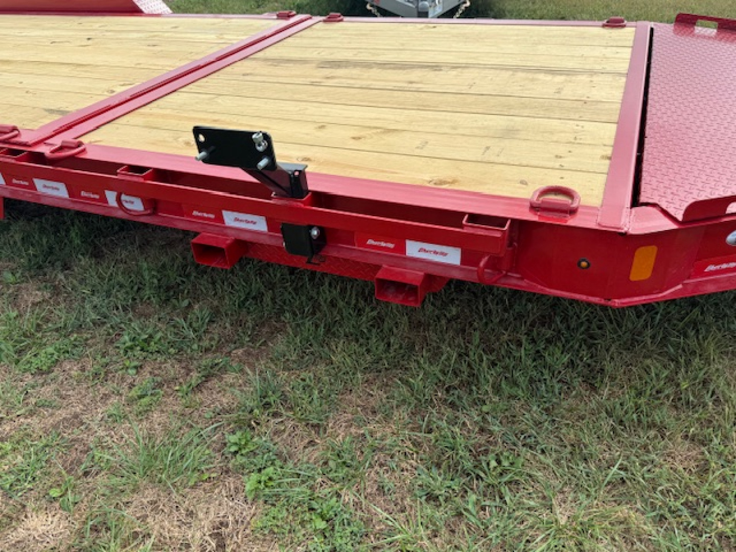 New 2026 Liberty 22' Tilt Trailer 8" I BEAM 15.4K w/ HYDRAULIC JACK (16' tilt +6' stationary)