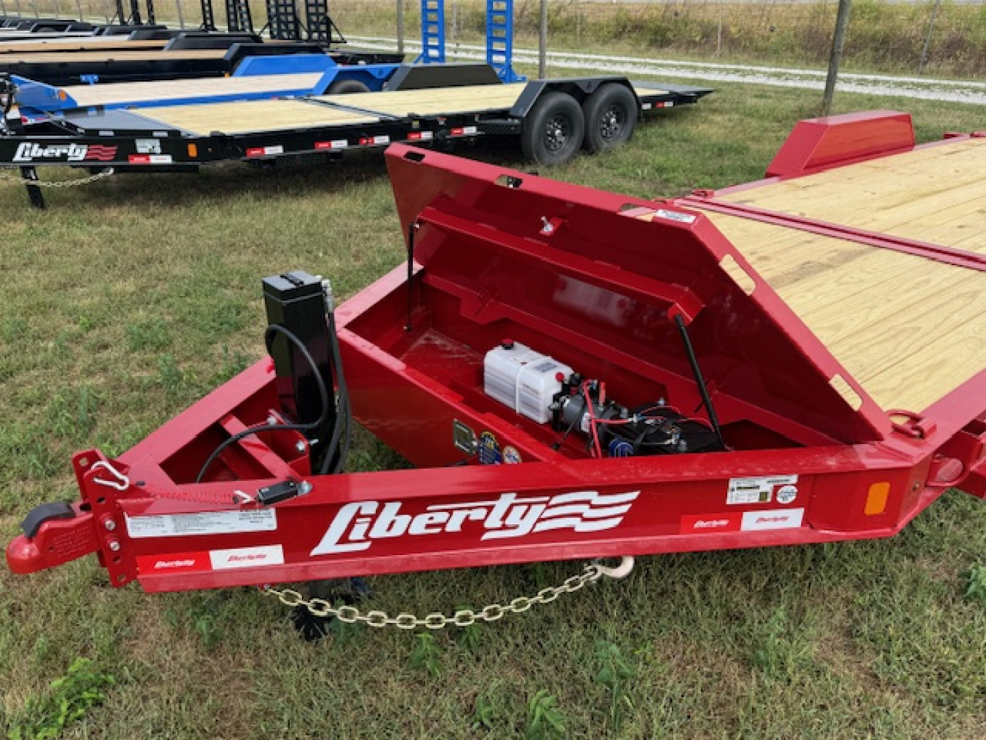 New 2026 Liberty 22' Tilt Trailer 8" I BEAM 15.4K w/ HYDRAULIC JACK (16' tilt +6' stationary)