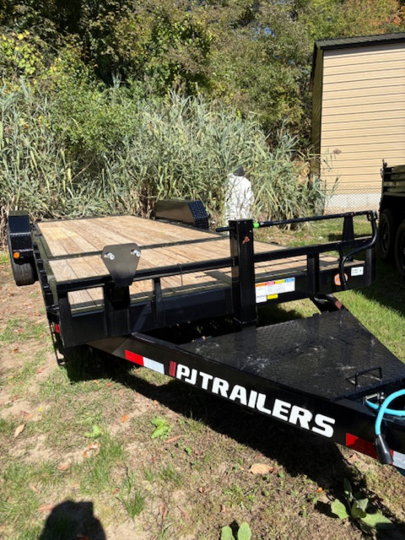 New 2026 PJ Trailers 83" x 22' T6 Equipment Trailer