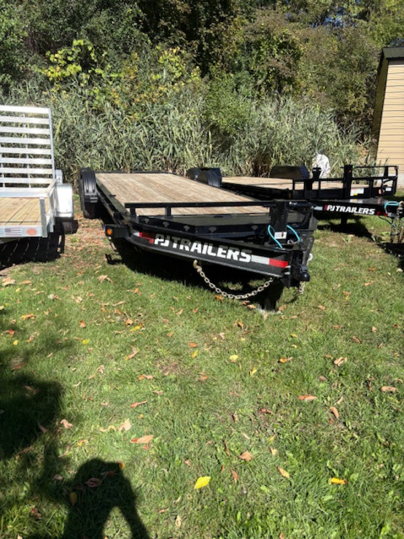 New 2026 PJ Trailers EV 24' Equipment Trailer
