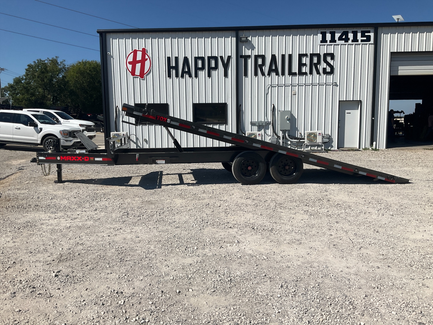 New 2026 MAXX-D 102”x22’ BP 16K Deckover Tilt – TOX