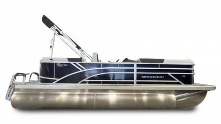 New 2026 Bennington 20' S ONE Stern Radius Pontoon Boat