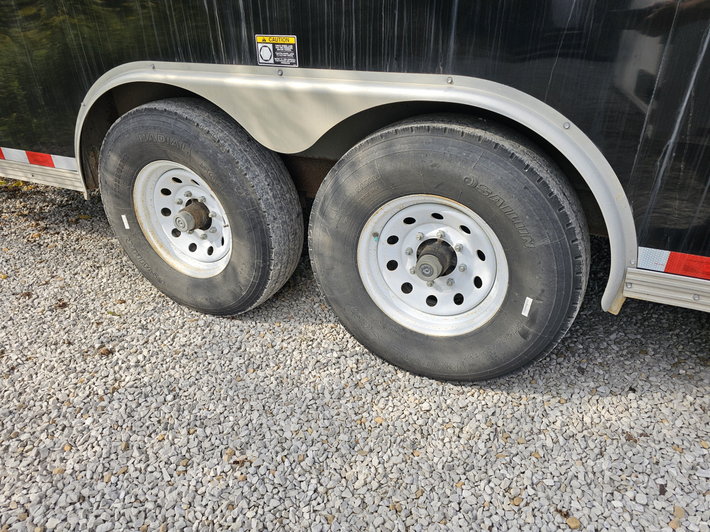 Used 2023 H&H TRAILERS 8.5 x 34 14K TORSION V-NOSE GOOSENECK Car / Racing Trailer