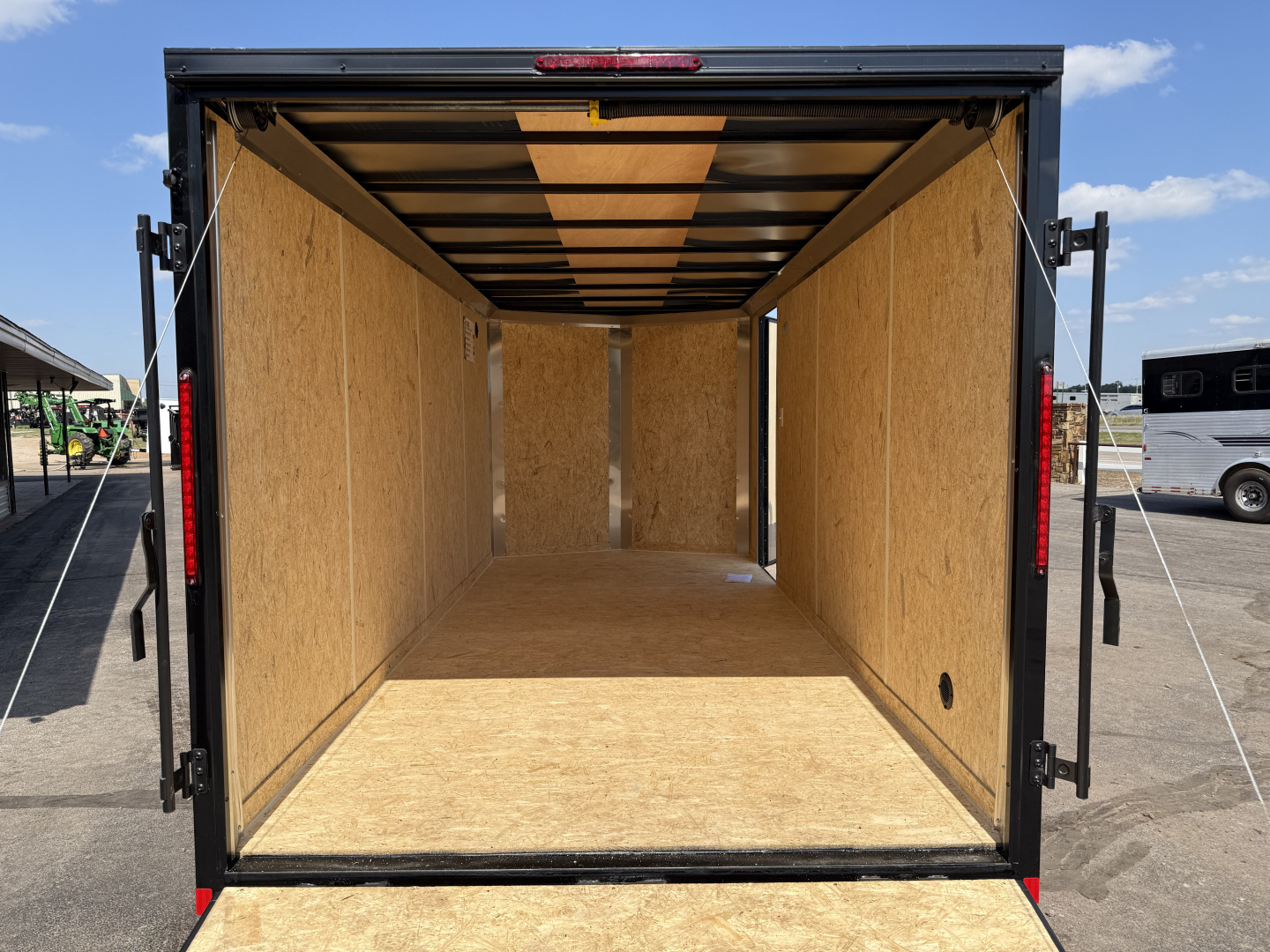 New 2026 Look 7'x16' Enclosed Cargo Trailer - ST DLX