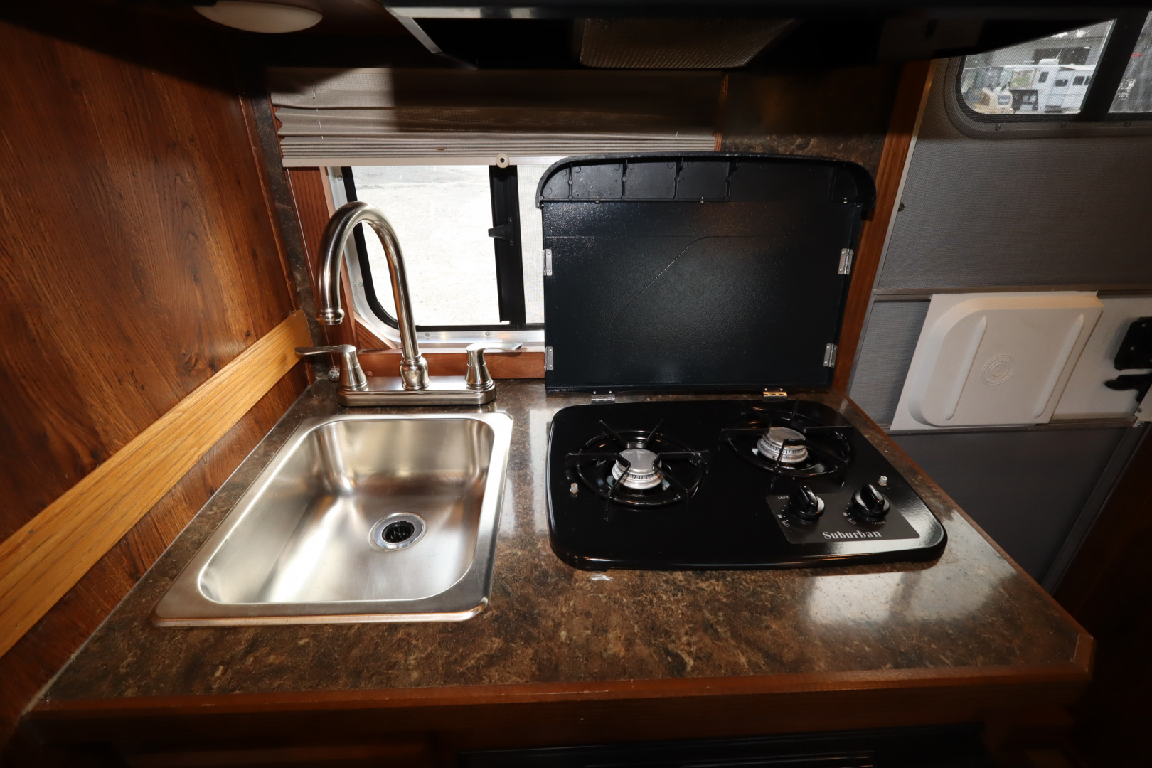 Used 2017 Lakota Stock/Combo LQ Horse Trailer