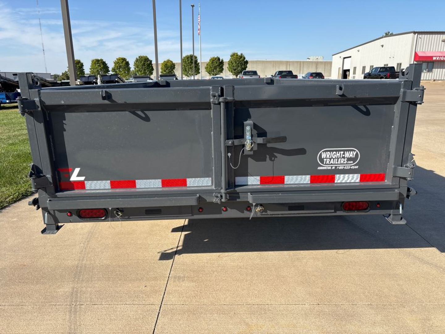 New 2026 Lamar Trailers DL831427-24 Dump Trailer