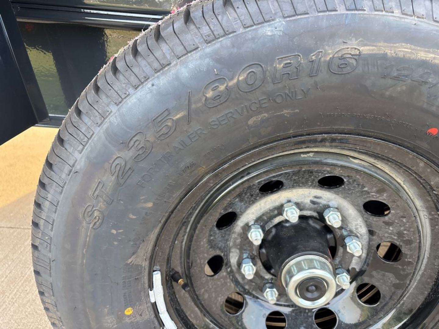 New 2026 Lamar Trailers DL831427-24 Dump Trailer