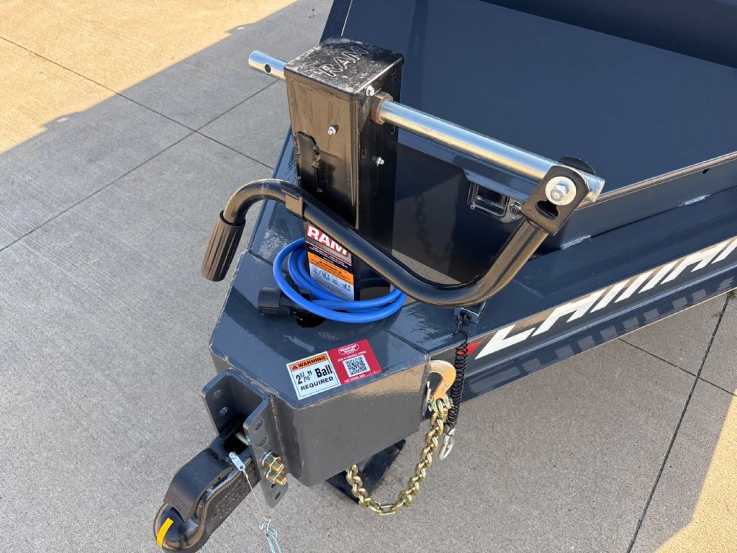 New 2026 Lamar Trailers DL831627-48 Dump Trailer