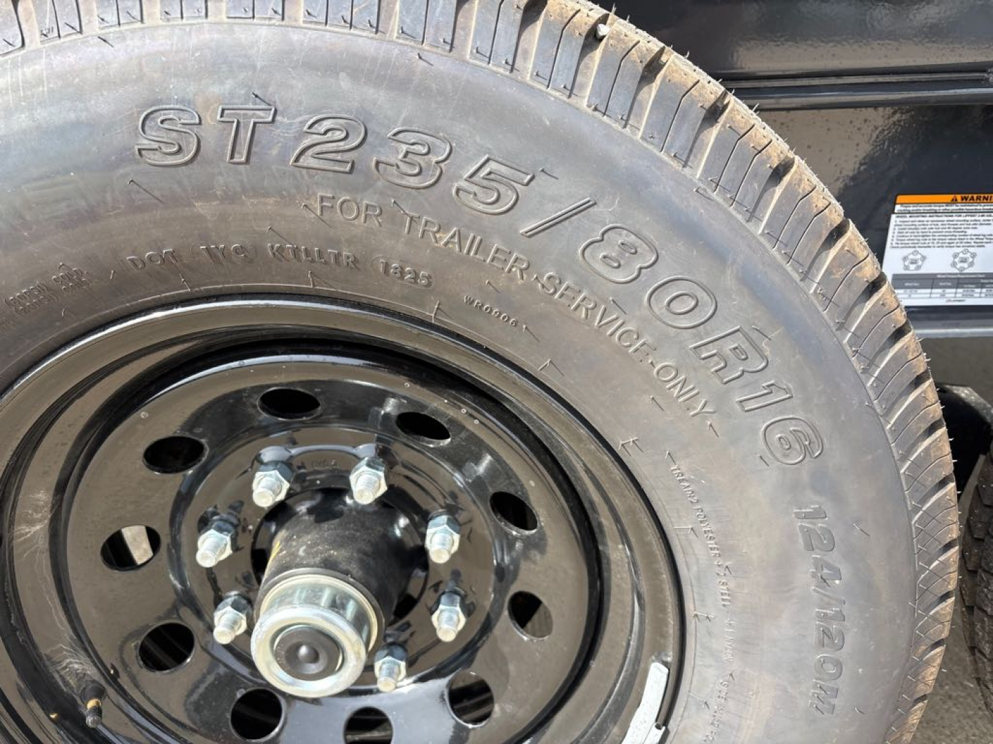 New 2026 Lamar Trailers DT831427-24 Dump Trailer