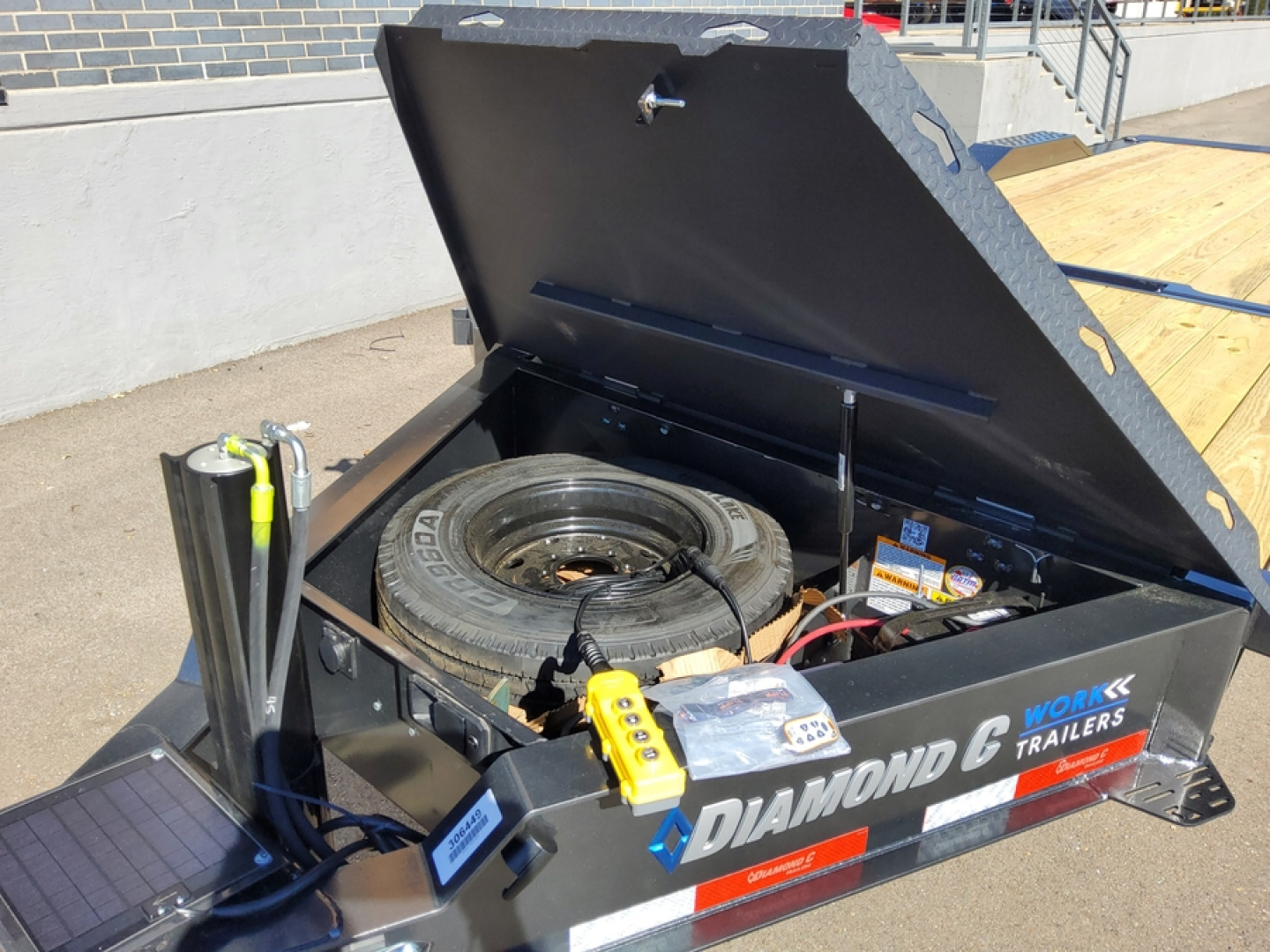 New 2026 Diamond C Trailers HXD210 Tilt Trailer