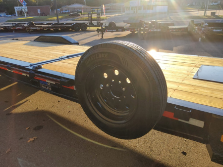 New 2026 Diamond C Trailers HDT210 - PACESETTER Tilt Trailer