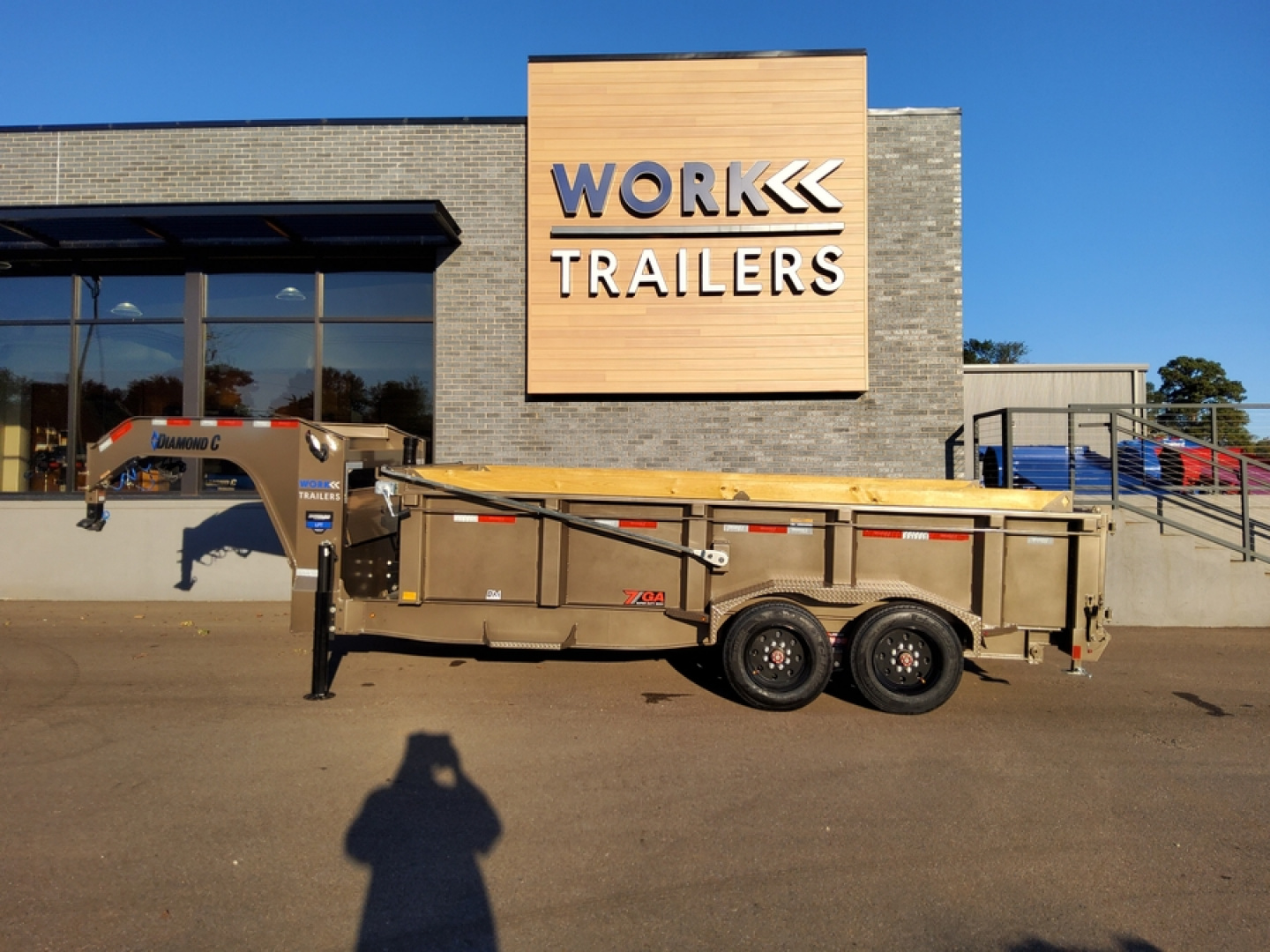 New 2026 Diamond C Trailers LPT208-GN - PACESET Dump Trailer