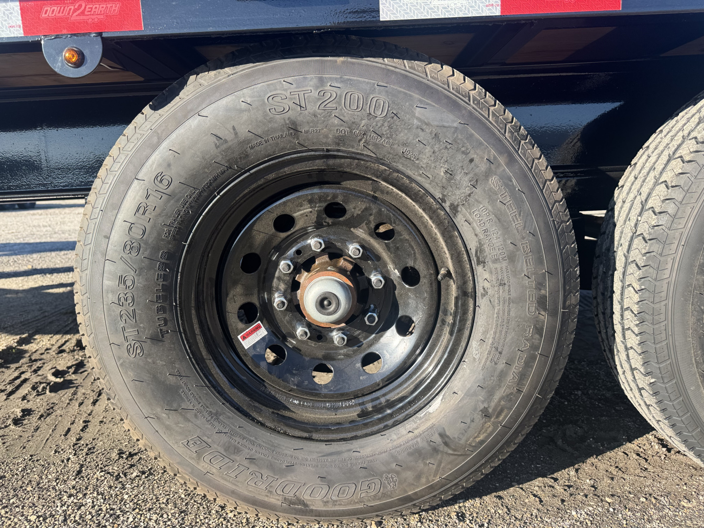 New 2026 Down 2 Earth Trailers 8.5X20(18+2) TANDEM AXLE 14000 LB GVWR Deckover EQUIPMENT Trailer WITH DOVETAIL AND STANDUP RAMPS