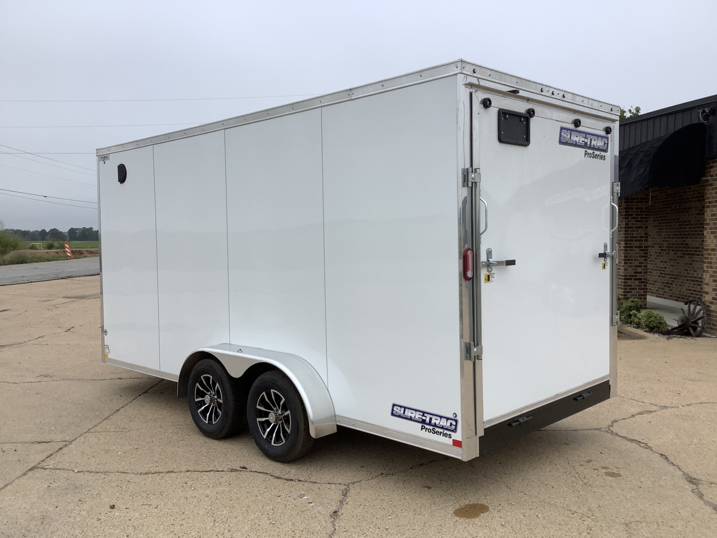 New 2026 Sure-Trac Pro Grade 7×16 Enclosed Cargo Trailer