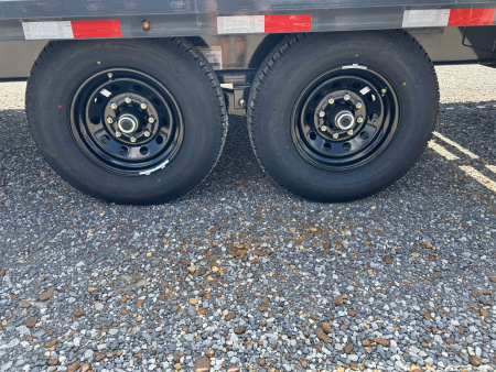 New 2026 Lamar 102" x 24' 14k Flatbed Trailer