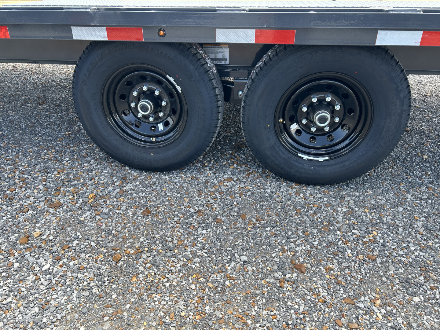 New 2026 Lamar 102" x 24' 14k Flatbed Trailer