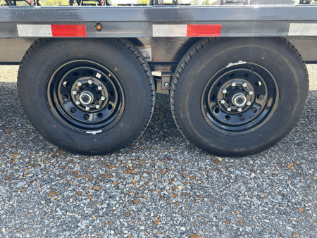 New 2026 Lamar 102" x 24' 14k Flatbed Trailer