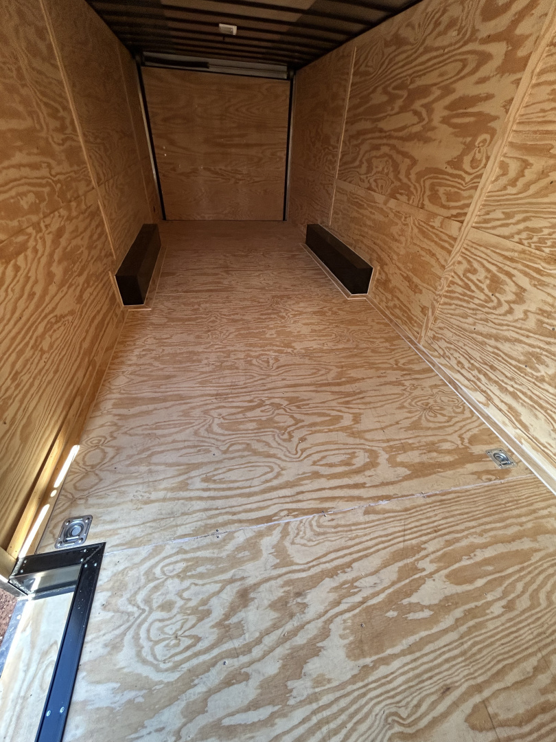 New 2025 Family Trailer 8.5x24 Tandem Axles(7K Drop Axles) Cargo / Enclosed Trailer