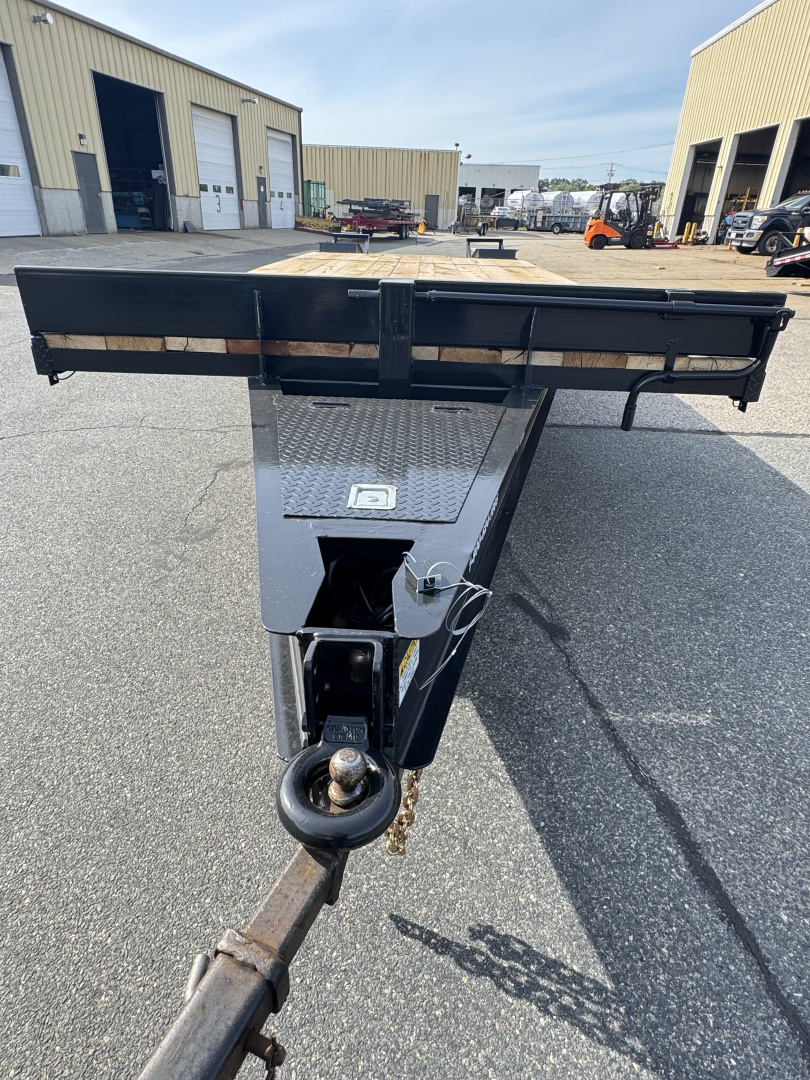 New 2026 Econoline 102"X18'+5' Deckover Equipment Trailer