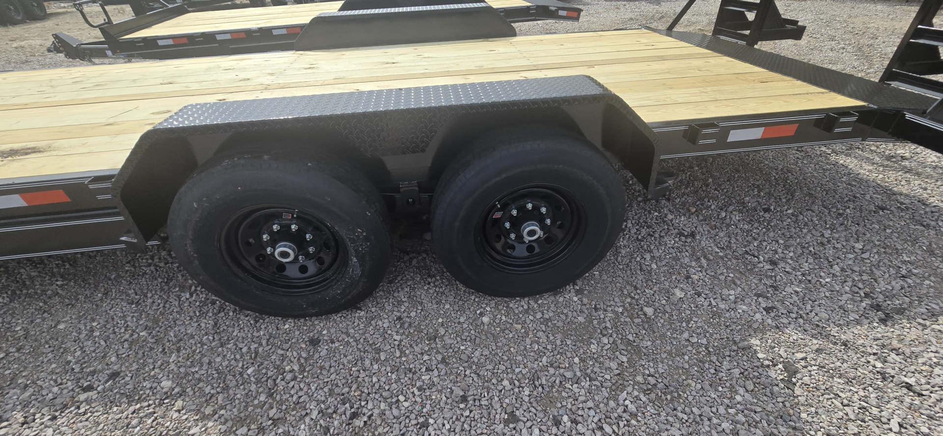 New 2025 AMW - Car Hauler / Equipment Trailer 83"x22'