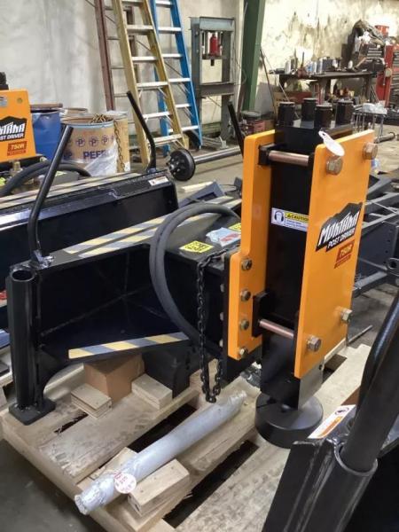 New 2025 Montana Post Driver 750R RANCHER  Post Driver
