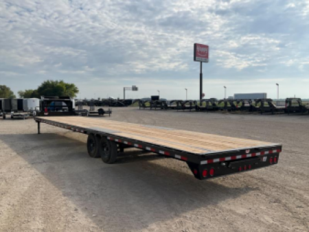 New 2026 PJ 102"x40' GN Low-Pro Flatbed w/ Singles - LS