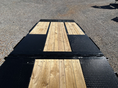 New 2026 Load Trail Gooseneck Flatbed Trailer | 102" x 34' 25.9K GVWR