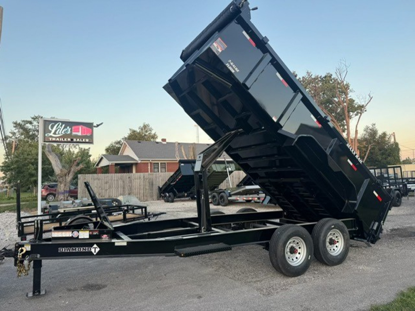 New 2026 Diamond T 83x16 16K 36" Sides Dump Trailer