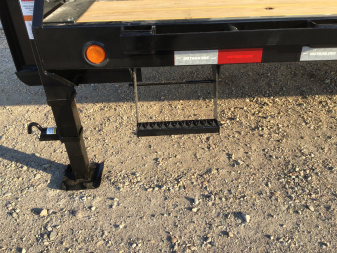 New 2026 PJ 102”x30’ Quest Gooseneck Flatbed w/ Singles – LQ