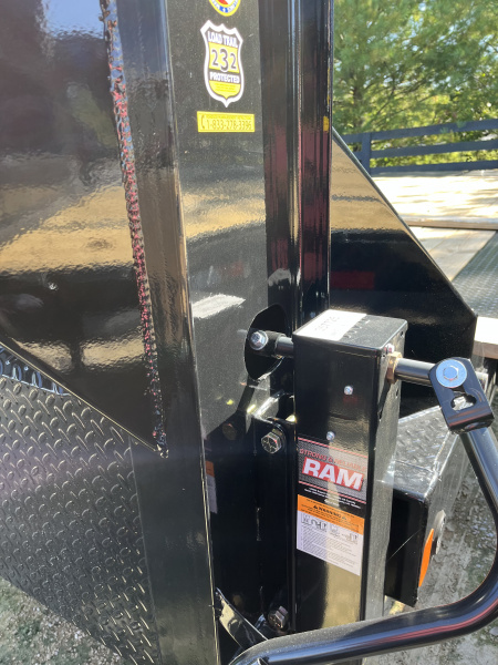 New 2026 Load Trail 24' Gooseneck Equipment trailer