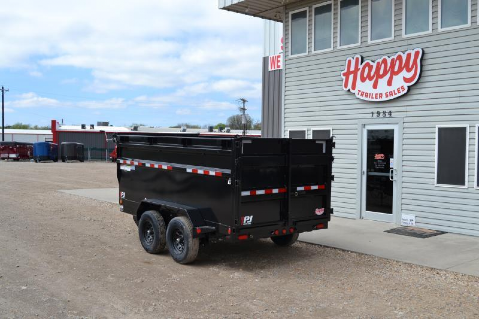 New 2026 PJ 72"x12' BP Tandem Axle Dump w/ 48" Sides – D3