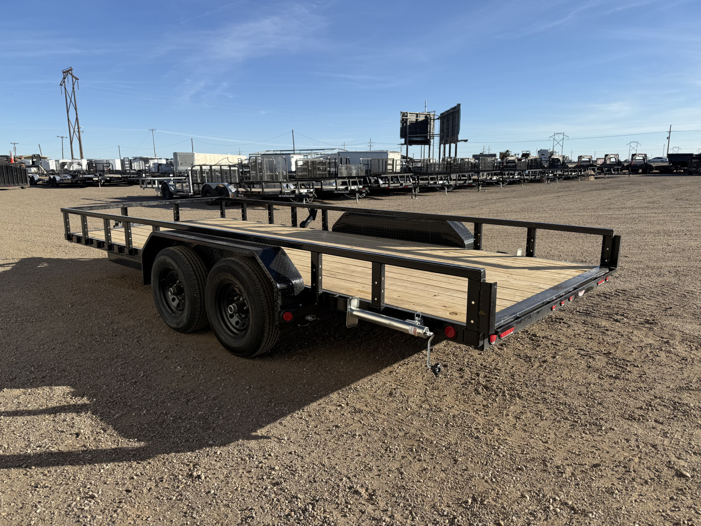 New 2026 PJ 83"x18' Tandem Axle Utility Trailer - UL