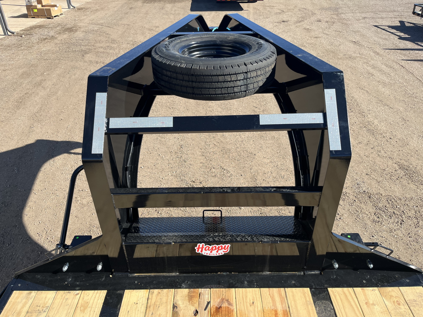 New 2026 PJ 102"x40' GN Low-Pro Air-Ride Flatbed w/ Duals - LD