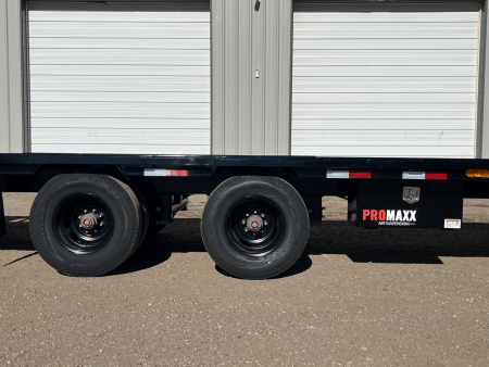New 2026 PJ 102"x40' GN Low-Pro Air-Ride Flatbed w/ Duals - LD