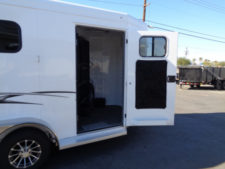 New 2026 Trails West Classic II 2H SL Horse Trailer w/ Warm Blood Package